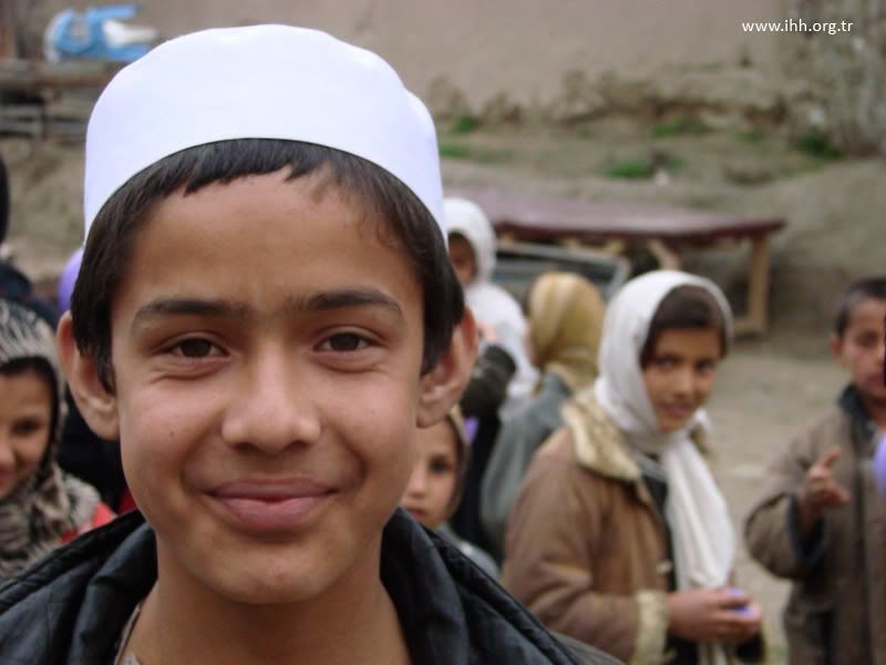 afghanistan_muslim_kids_islam_by_ademmm.jpg