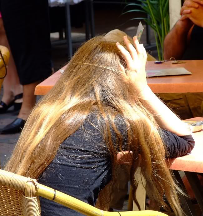 click for big photo (700 kb)