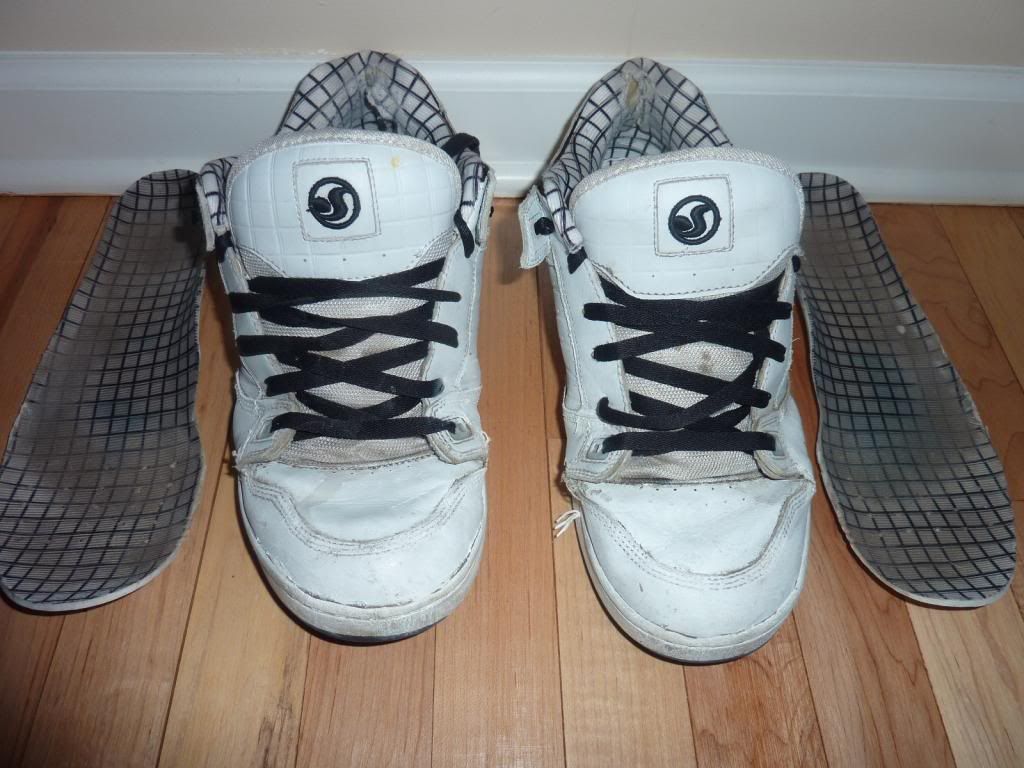 DVS MILITIA COMPLETELY TRASHED SKATE SHOES SIZE 13 eBay