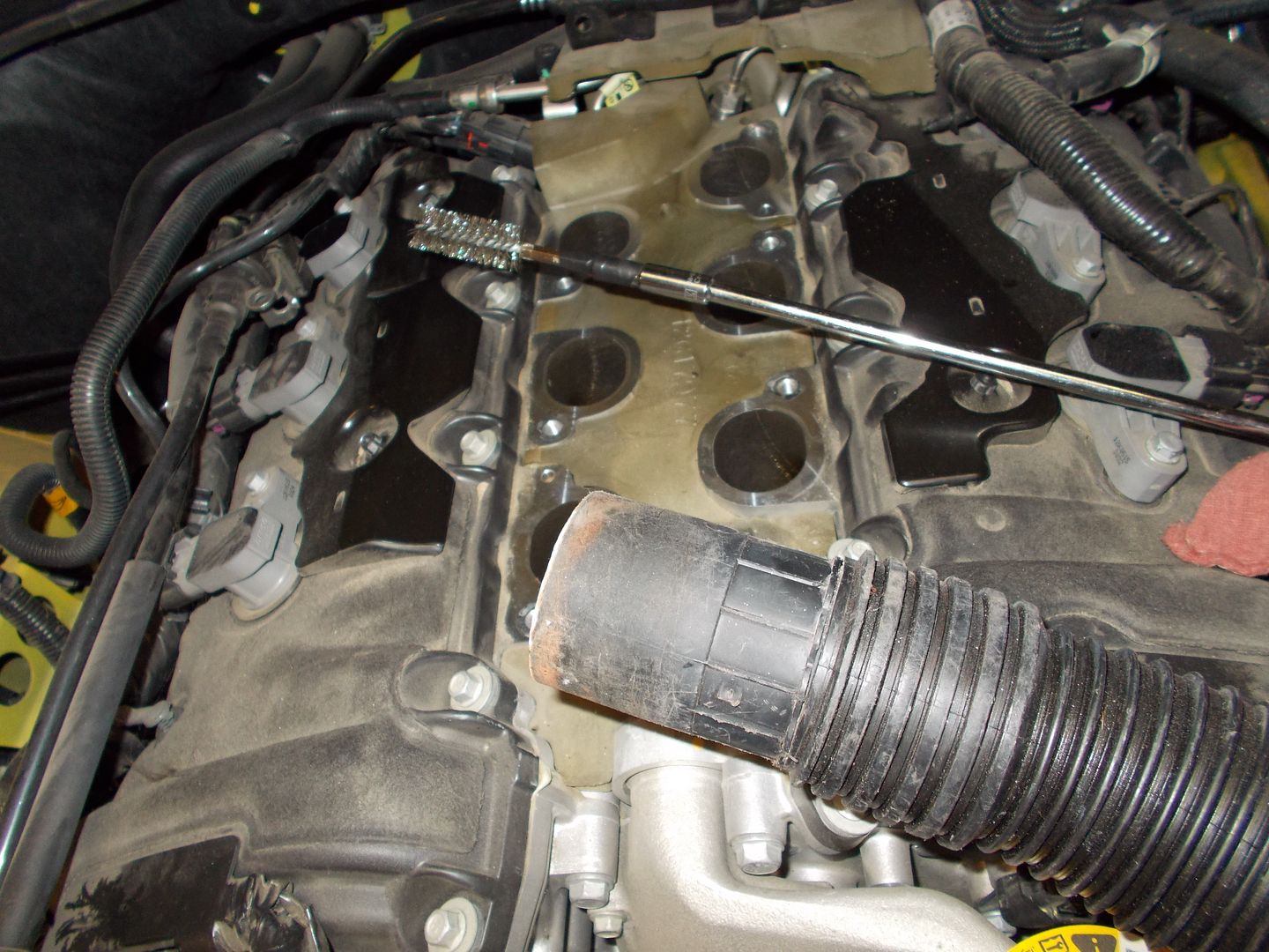 The 3.0 and 3.6 Intake valve cleaning guide Cadillac Owners Forum