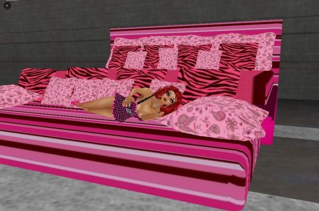 Bed-Wild For Pink-SS-01