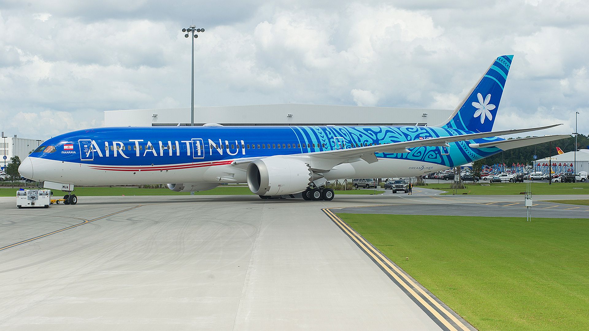 Air Tahiti 1st Dreamliner 1280x720