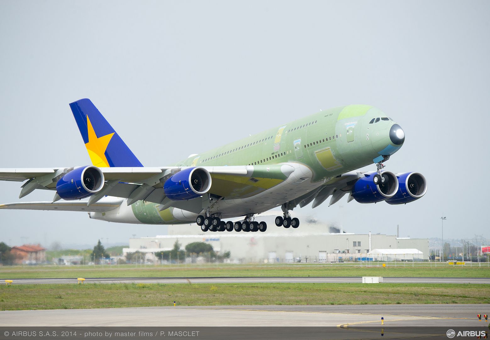 A380 Skymark Take Off Maiden Flight