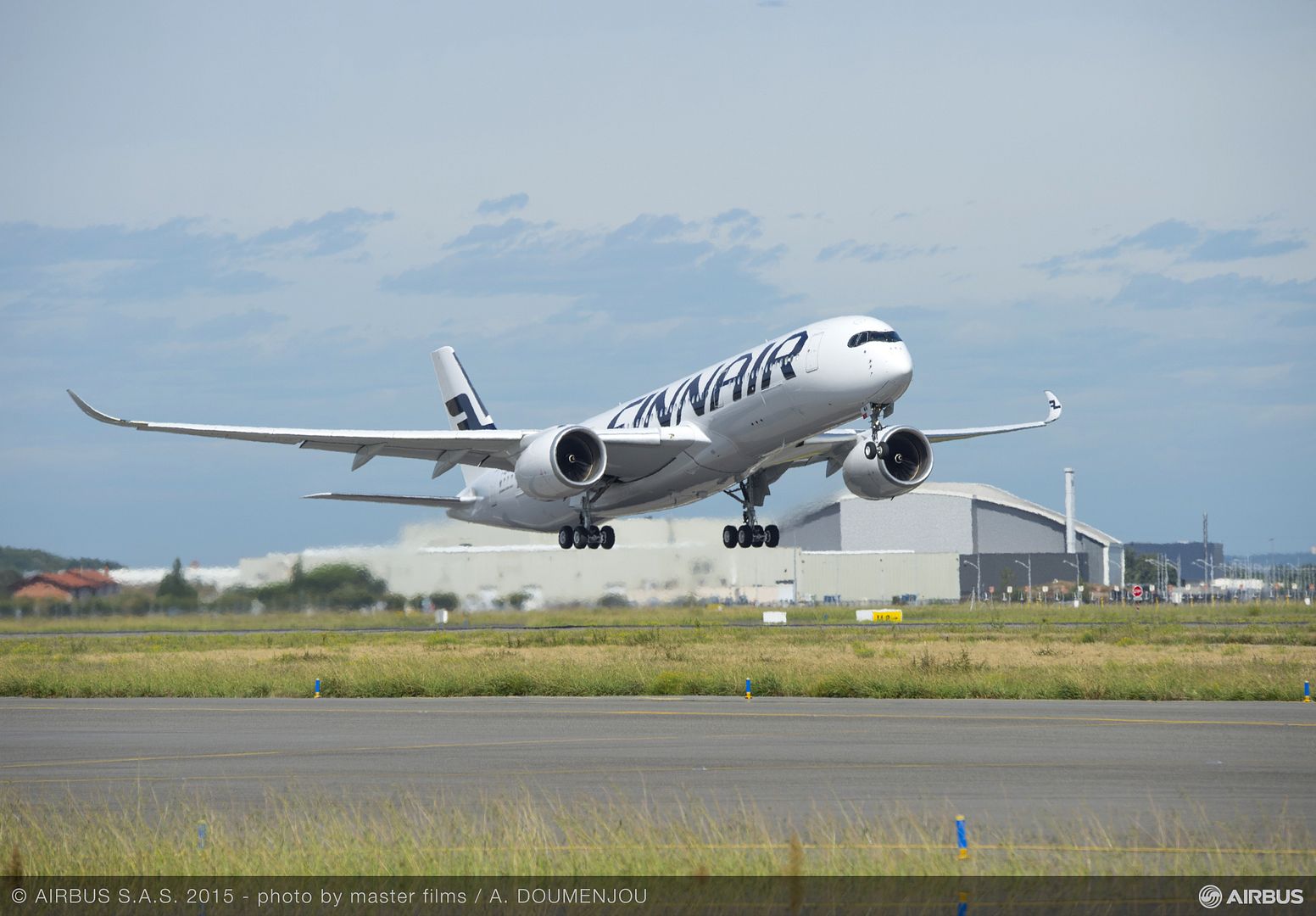 A350 XWB FINNAIR FIRST FLIGHT 01