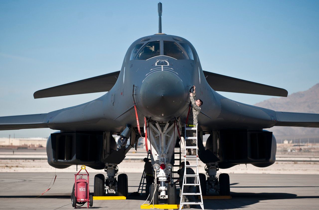 1BLancerassignedtothe34thBombSquadron