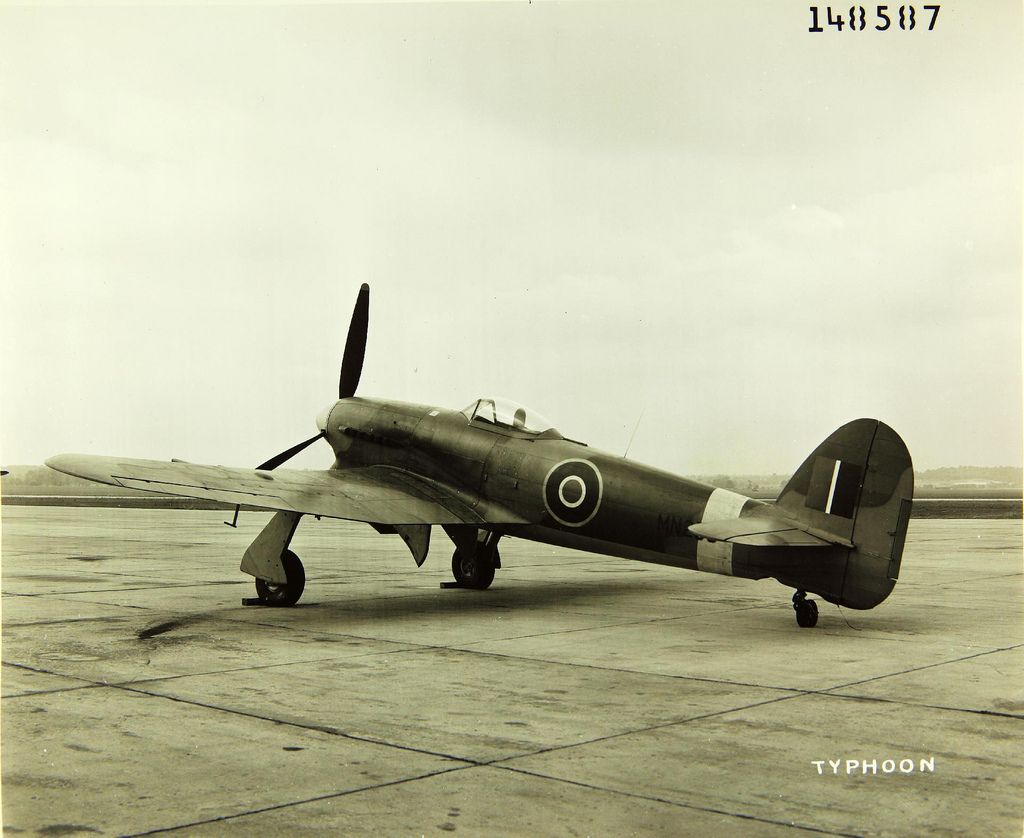 http://i262.photobucket.com/albums/ii120/Duggy009/Duggy009-2/Hawker%20Typhoon/HawkerTyphoon1b-rear-port.jpg