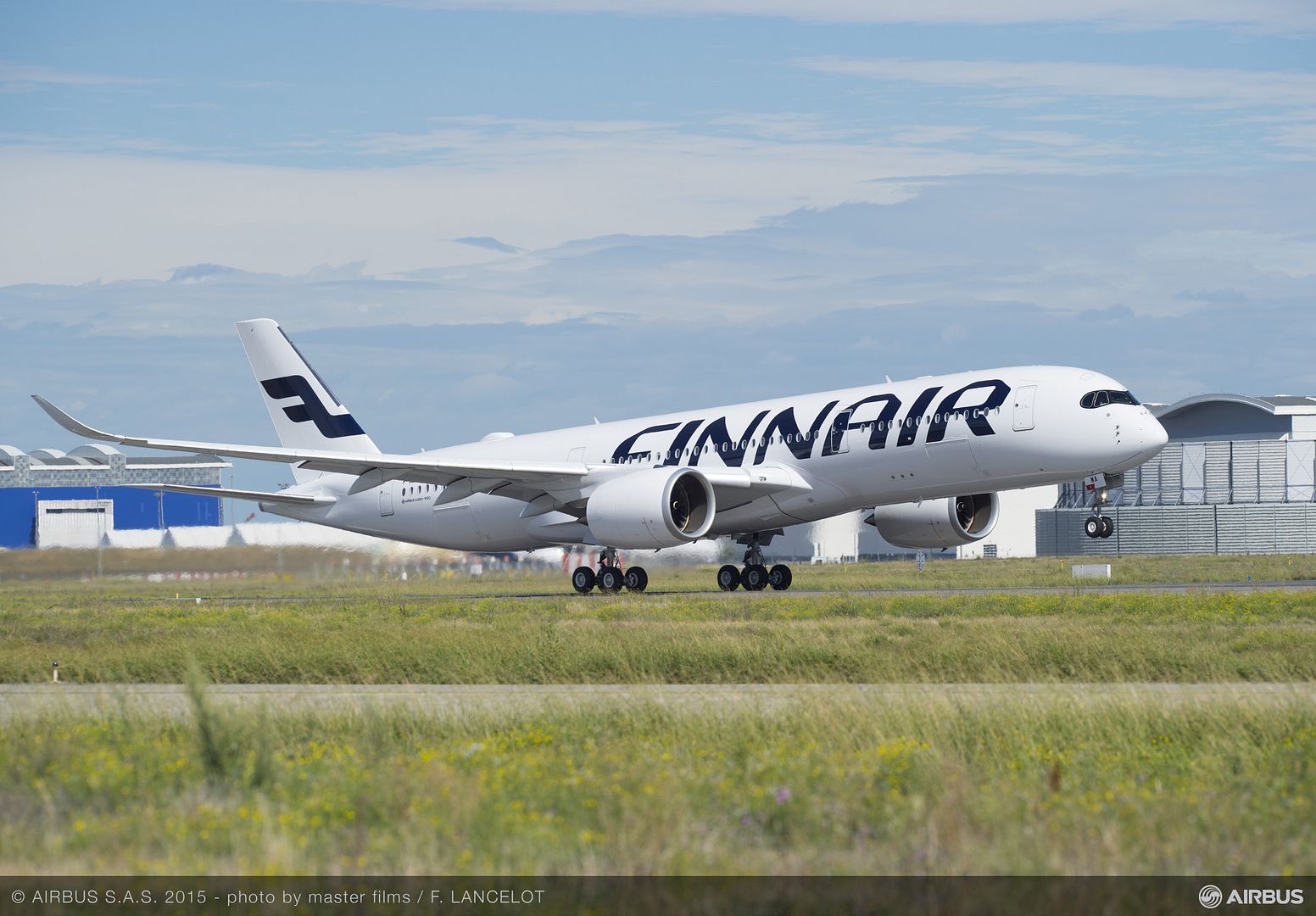 A350 XWB FINNAIR FIRST FLIGHT 02