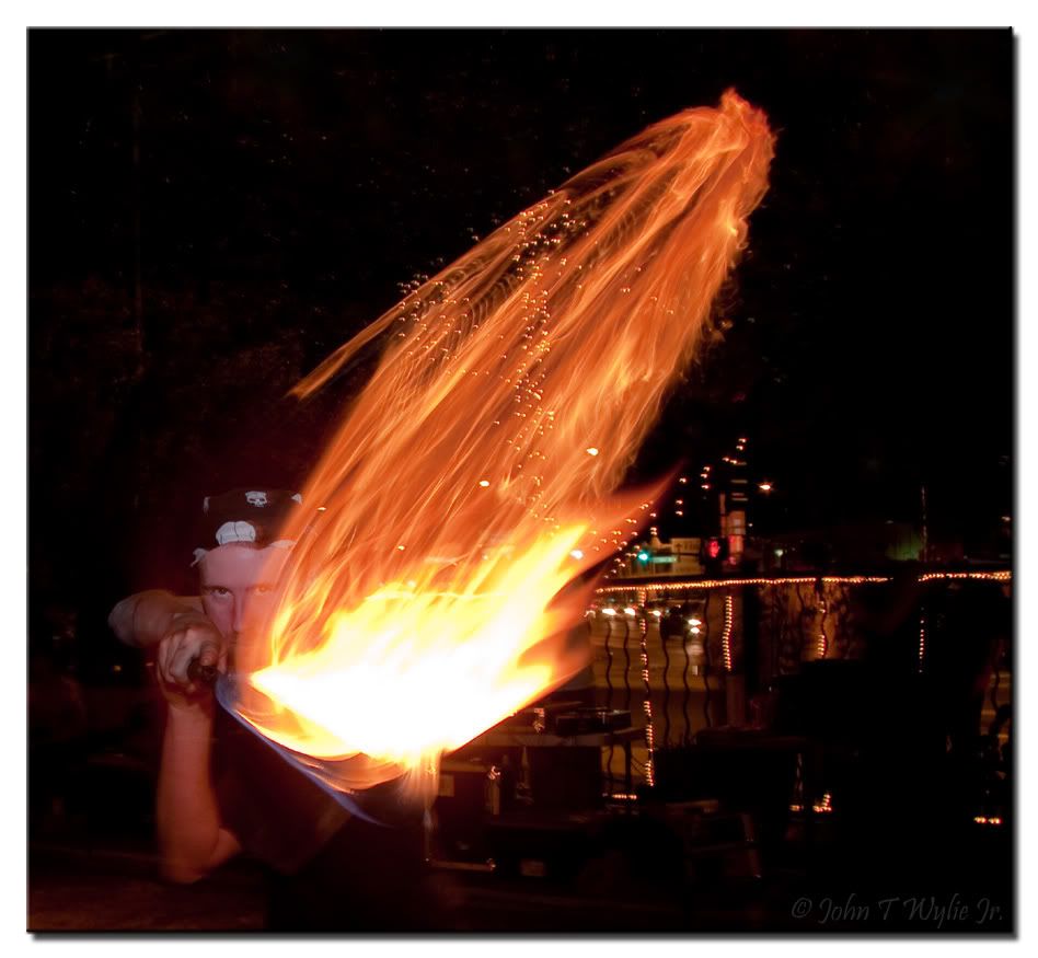 IMAGE: http://i262.photobucket.com/albums/ii89/VegasHenchman/40D/1st%20Friday/IMG_0155x.jpg