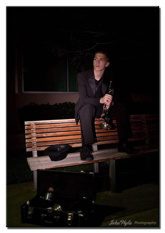 IMAGE: http://i262.photobucket.com/albums/ii89/VegasHenchman/40D/2011%20Senior/IMG_0040x.jpg