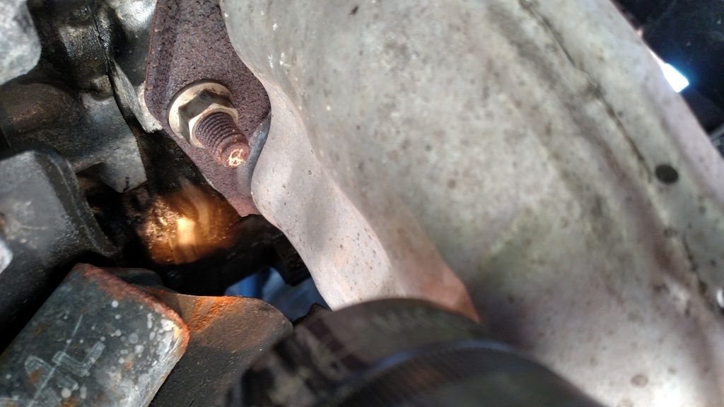 Oil leak. Head gasket? Subaru Forester Owners Forum