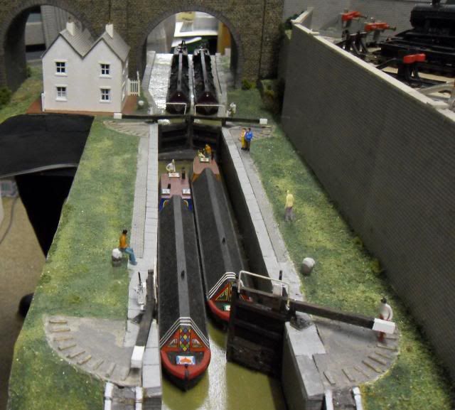 OO Gauge canal scene Model Rail Forum