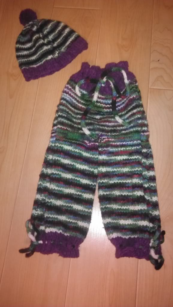 MM Callech longies with hat ppd *Reduced* MM Callech longies with hat ppd *Reduced*