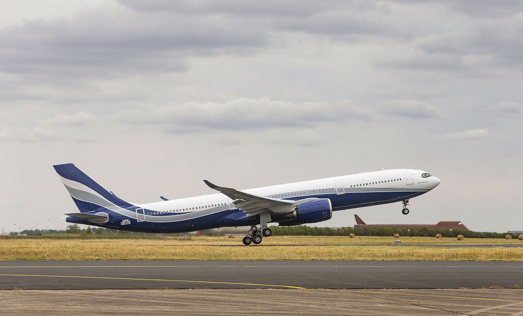 Airbus a330. Эйрбас а330 Нео. A330-900neo. Эйрбас а 330 900 Нео. А330 900 Нео.